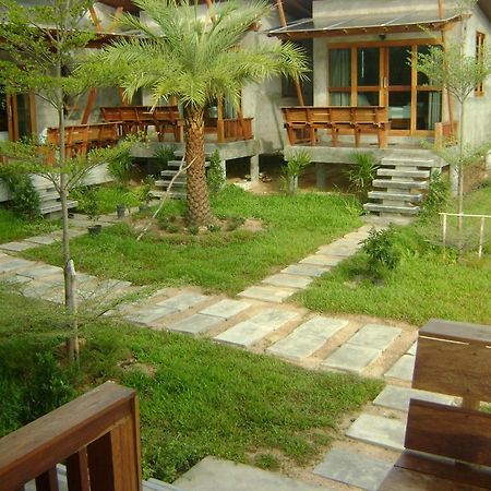 Phangan Palm Beach Resort & Restaurant Ko Pha Ngan Exterior photo
